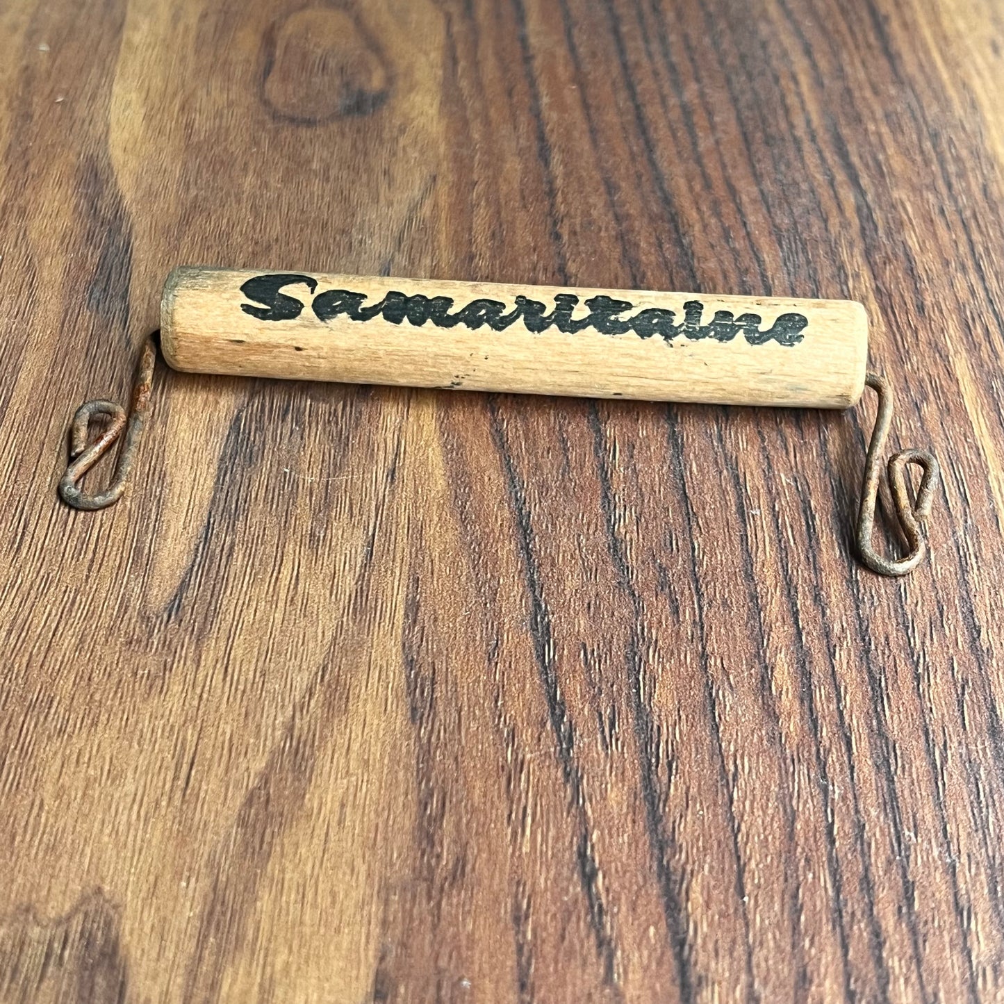 Vintage French Parcel Wood Handle - "Samaritaine"