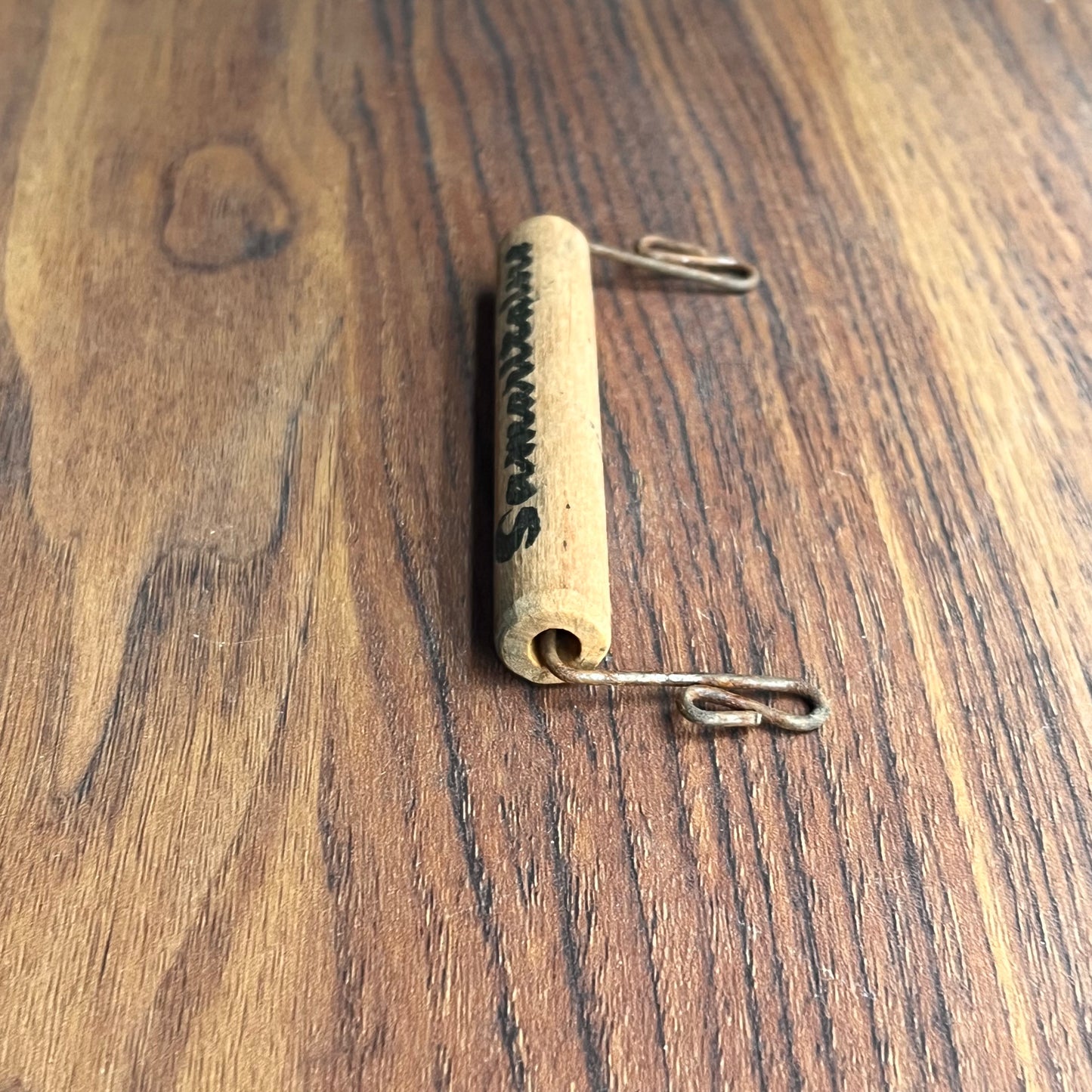 Vintage French Parcel Wood Handle - "Samaritaine"