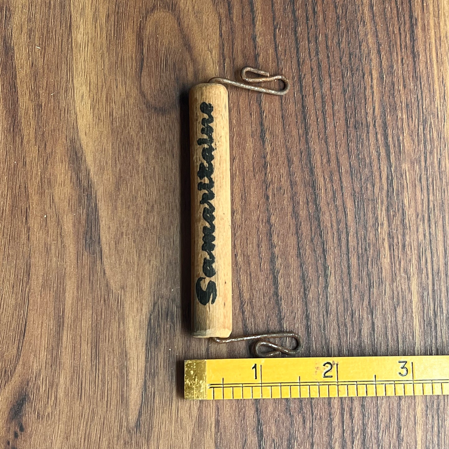 Vintage French Parcel Wood Handle - "Samaritaine"