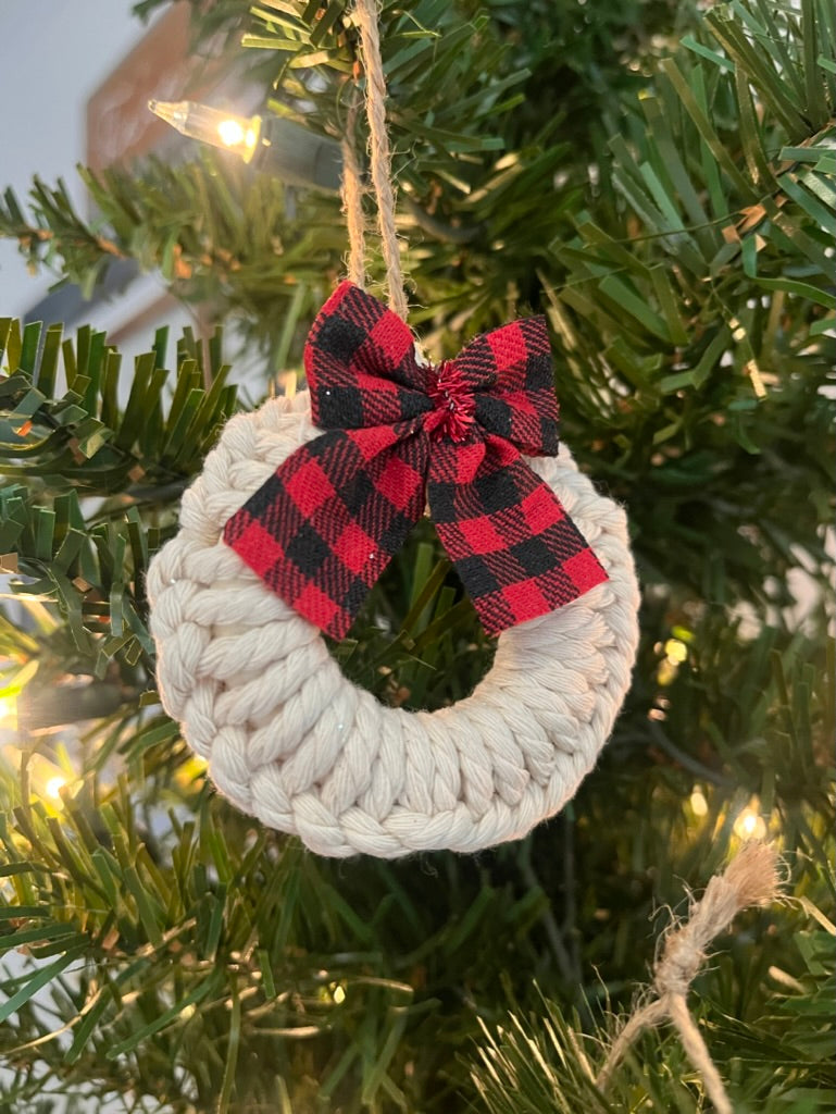 Handmade Buffalo Check Macrame Christmas Ornament