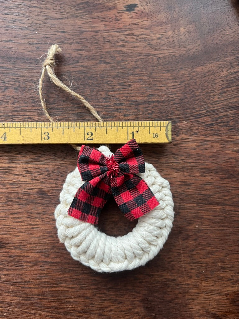 Handmade Buffalo Check Macrame Christmas Ornament