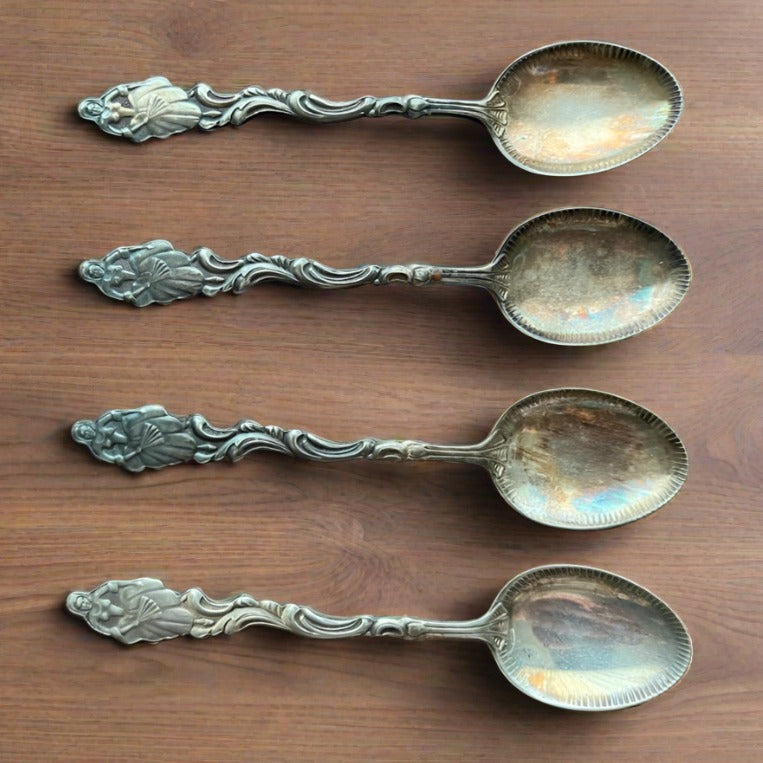 Vintage Silver Plate Demitasse Spoon Set