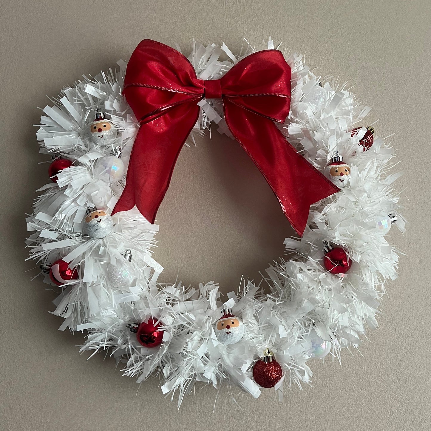 Handmade Santa Tinsel Christmas Wreath | Santa Claus | Christmas Decor