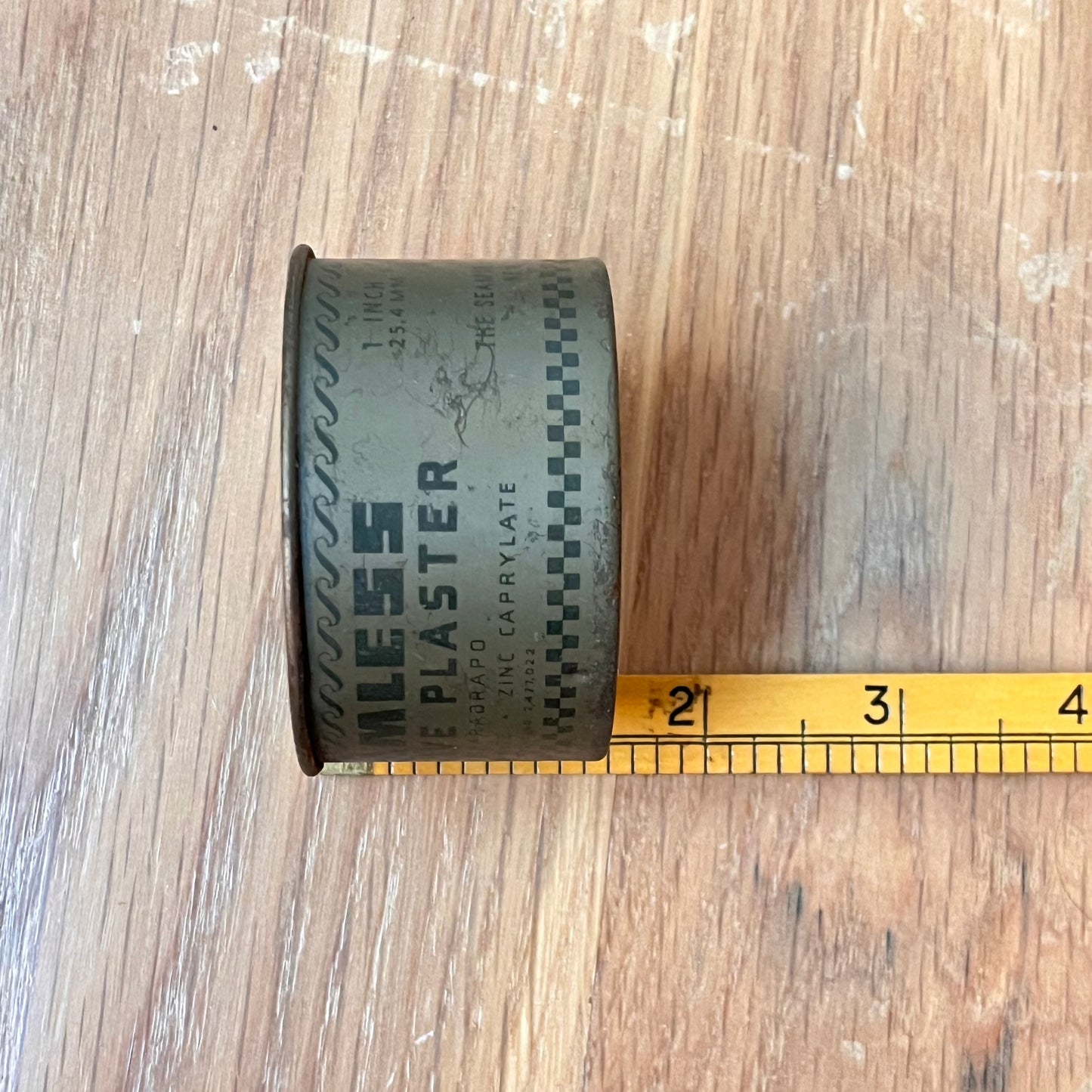 Vintage SEAMLESS ADHESIVE PLASTER Roll