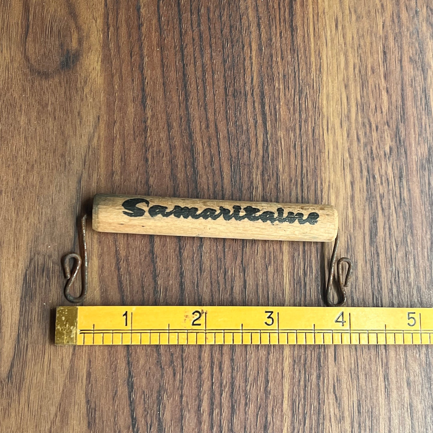 Vintage French Parcel Wood Handle -  "Samaritaine"